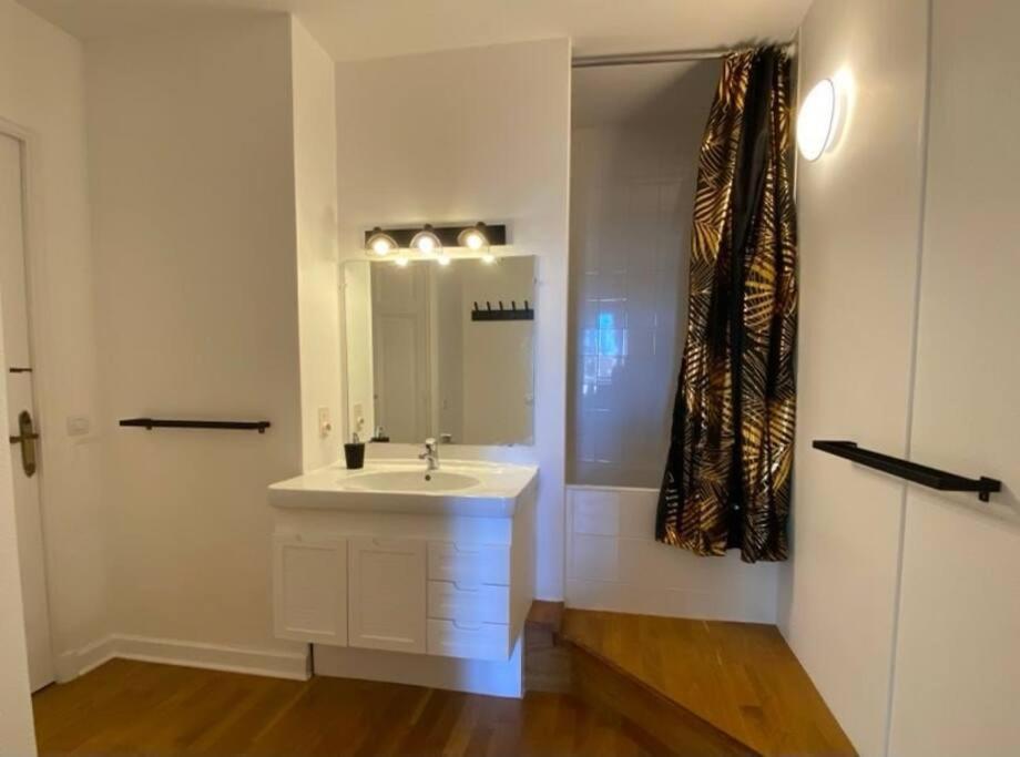 Appartement - 2 Chambres - Parking Voiture Mazamet Ngoại thất bức ảnh